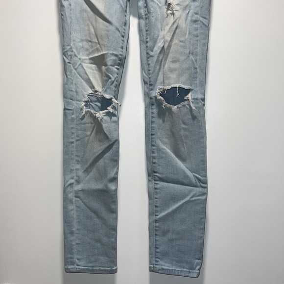 American Eagle Skinny Jean - Picture 2 of 7